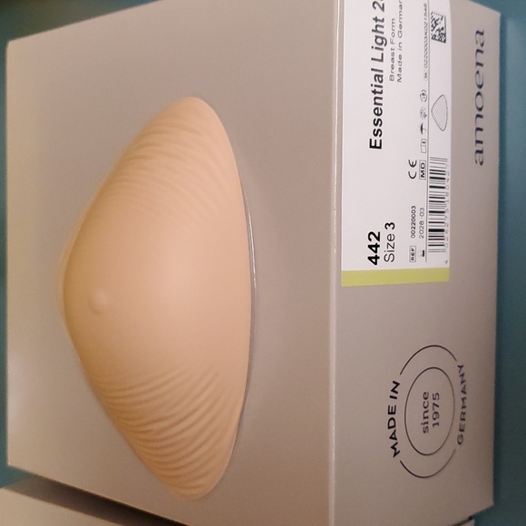 💕 Amoena Breast Prosthesis #442 - Picture 6 of 10